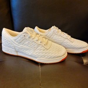 Fila. Logos. Bubble Gum Bottoms. Size 12. Excellent Condition. Authentic.